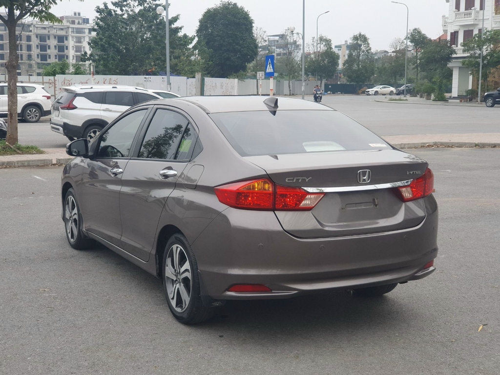 Honda Việt Nam chính thức giới thiệu City 2016  Giá từ 552 triệu đồng